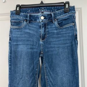 White House, Black market, ladies, denim jeans, size 2, mid rise, boot cut.